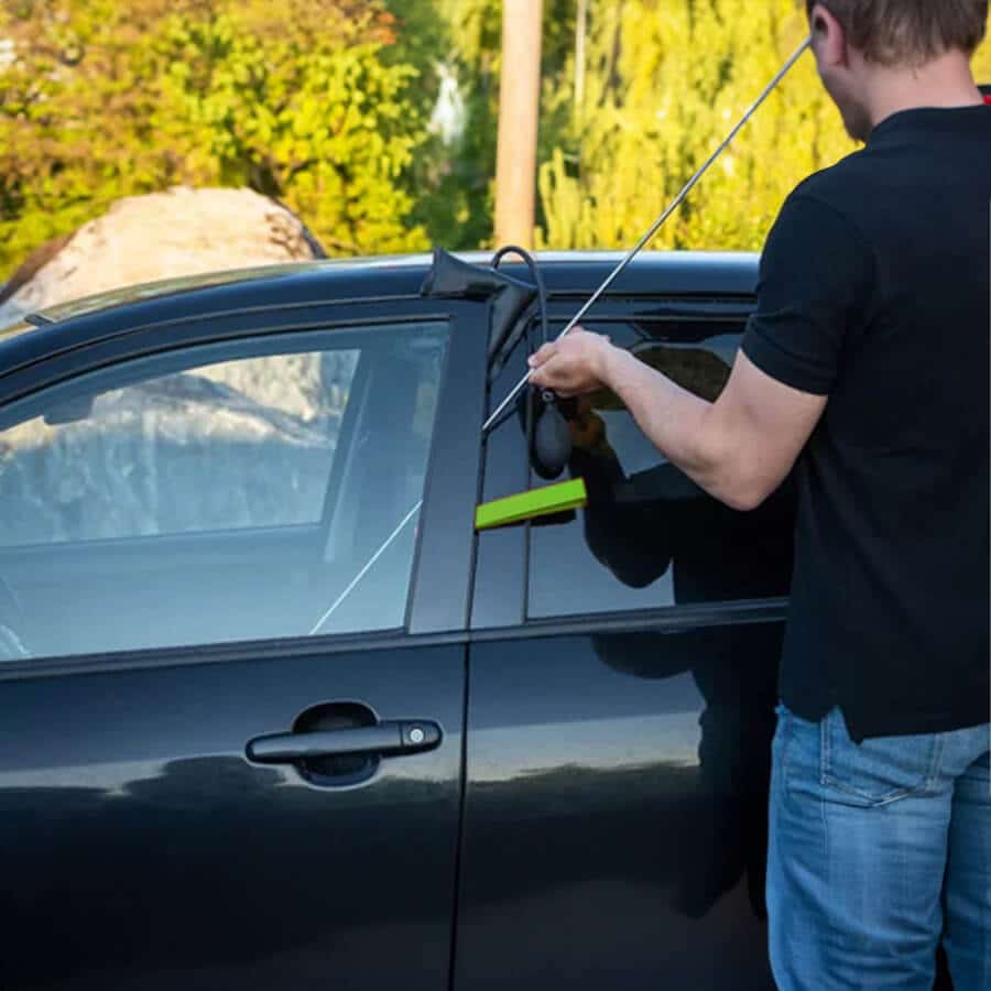 Autodeur openen met een luchtkussen en Slim JIm