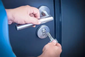 Leer een Europees slot openen zonder sleutel